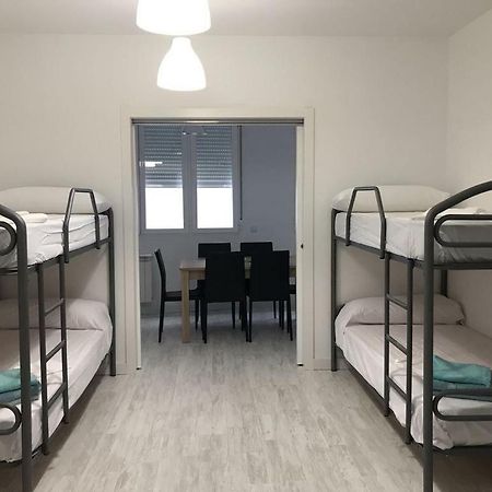 Apartamento Avenida De Portugal ログローニョ エクステリア 写真